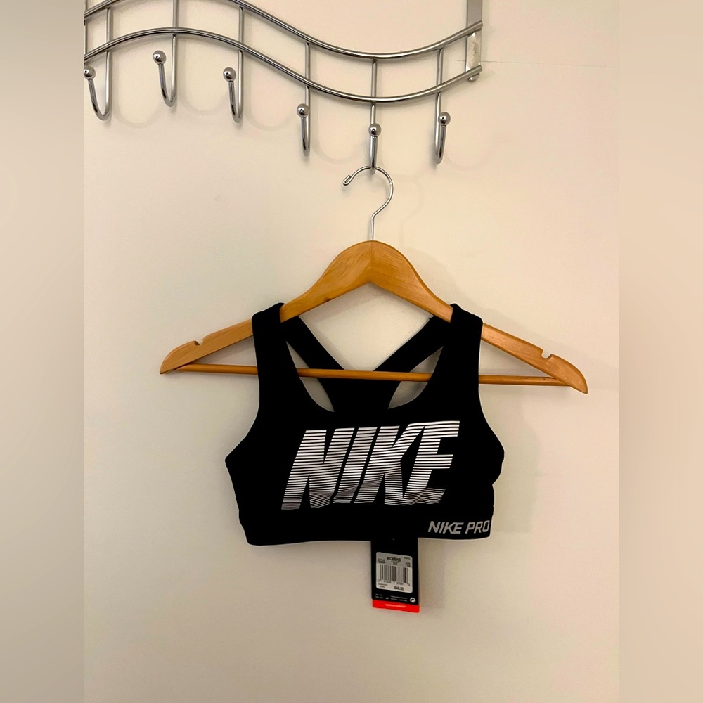 (2 For $25) (NWT) Nike Pro Classic Padded Graphic Sports Bra. Size XS